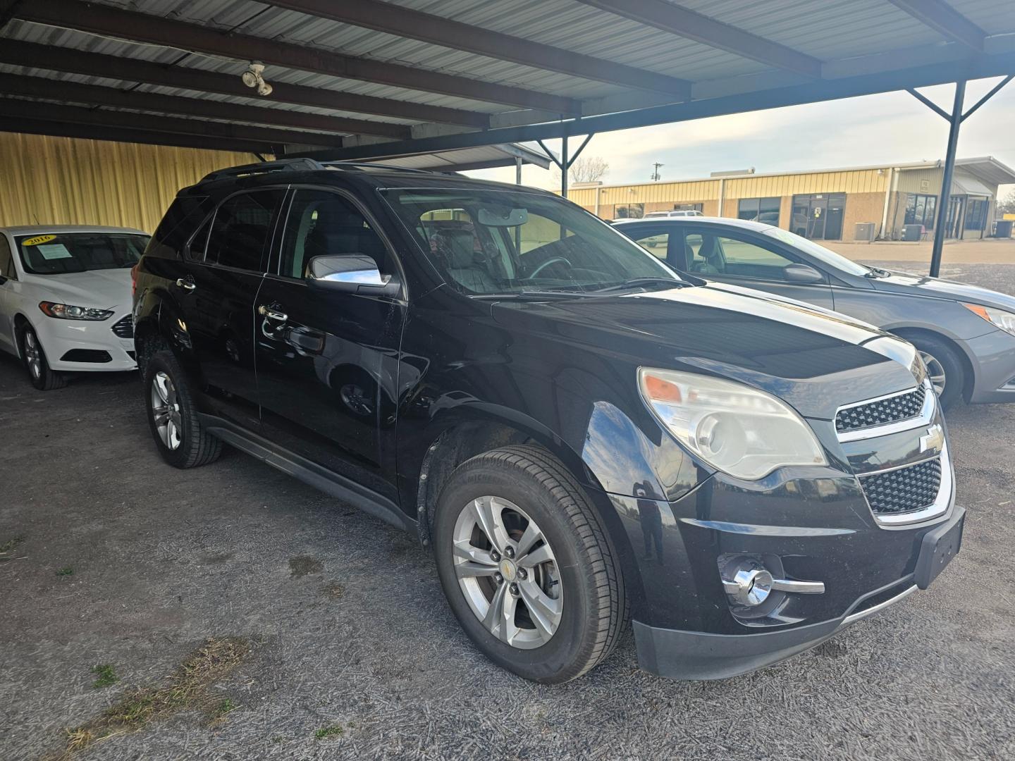 2010 BLACK Chevrolet Equinox LTZ FWD (2CNALFEW2A6) with an 2.4L L4 DOHC 16V engine, 6-Speed Automatic transmission, located at 533 S Seven Points BLVD, Seven Points, TX, 75143, (430) 255-4030, 32.313999, -96.209351 - Photo#1